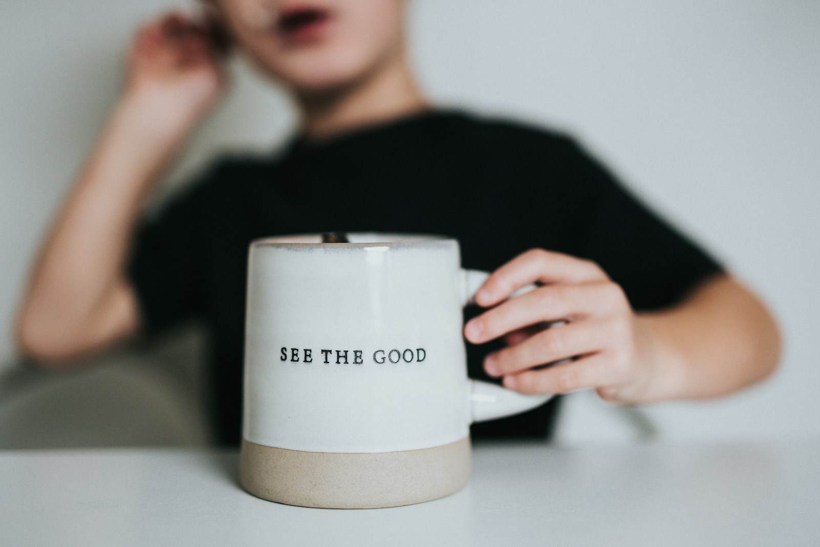 How to Cultivate Healthy Thoughts for a Positive Mindset